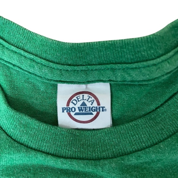 Oregon Ducks Men’s Medium Green Short Sleeve Shirt College Mascot - Picture 2 of 4